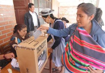 La consulta democrática se desarrolla el 12 de agosto.