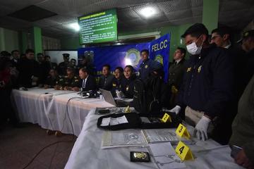 Cae uno de los delincuentes que robó la joya y banda presidencial