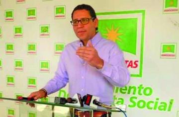 Santa Cruz: procesan al dueño del lujoso jet por el delito de contrabando