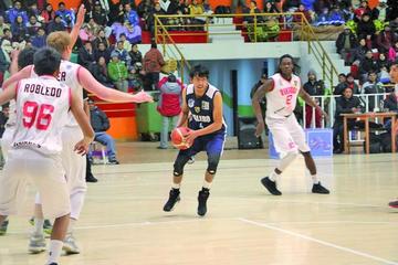 El técnico Giovanny Vargas dio oportunidad a los jugadores menos habituales.