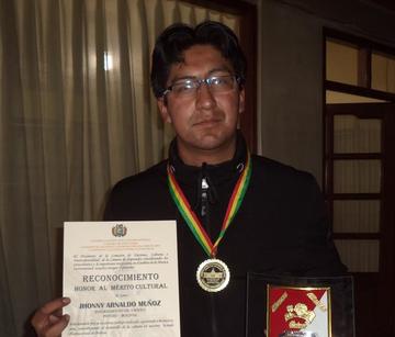 Quenista Muñoz prepara un disco