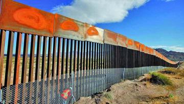 Trump insiste en que México pagará por el muro fronterizo