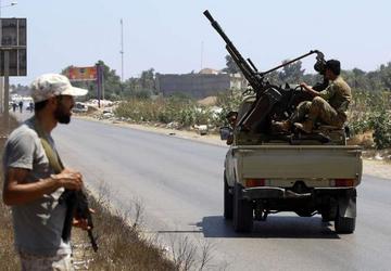 Combates en Libia causan 26 muertos y 75 personas heridas