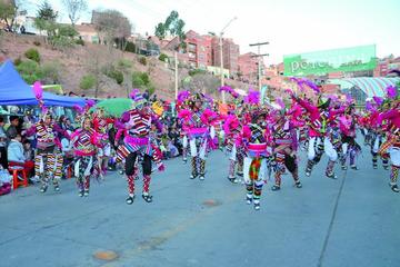 El Tinkuy es una danza de la región del norte de Potosí.