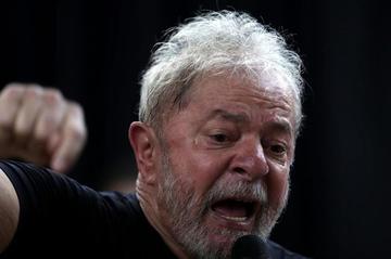Candidatos inician campañas en TV en Brasil con Lula vetado