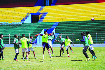 El plantel lila es último del torneo con cuatro puntos.
