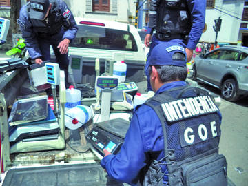 Incautan balanzas electrónicas adulteradas
