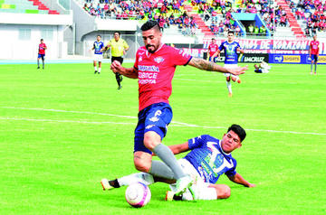 Wilstermann tiene cuatro bajas para visitar a Nacional