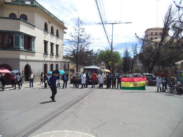 Los médicos cumplen con paro nacional de 24 horas