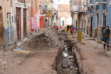 Redoblarán los trabajo en la Bustillo para tapar la calle