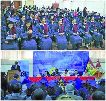 Ministerio otorga títulos a  profesionales en educación