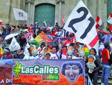 Tras el fallo de la CIJ se reactivan las tensiones por el 21F 