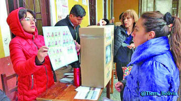 Candidatura de Mesa crea opiniones diversas en Potosí