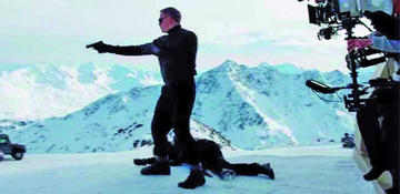El agente  007 seguirá  siendo un  hombre