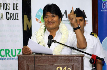 Encuesta: Evo Morales fue el que más perdió con el fallo de la CIJ