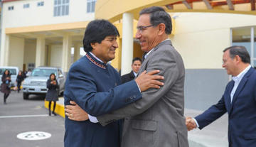 Vizcarra recibirá a Evo Morales mañana en el puerto peruano de Ilo