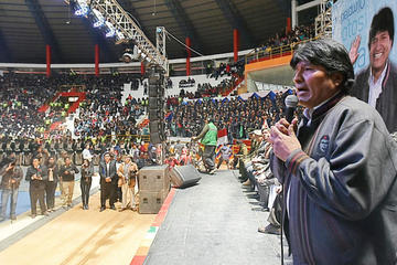 Evo Morales en la clausura de las Olimpiadas Científicas Estudiantiles.