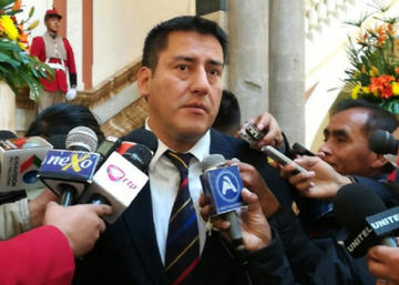 El ministro de Defensa, Javier Zabaleta, dijo que se decidido instalar puestos militares provistos de tecnología.