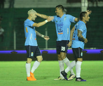Blooming se reencuentra con el triunfo