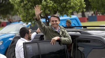 Bolsonaro triunfa y anuncia que defenderá la democracia en Brasil