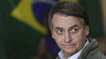 Bolsonaro da forma a su promesa de reducir el tamaño del Estado