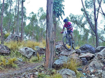 El ciclista Justino Quispe ganó el oro para Potosí.