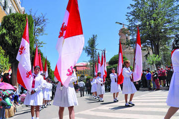 La Unidad Educativa Manuel Ascencio Padilla.