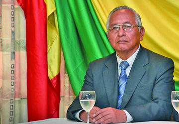 Víctor Cárdenas (UCS)
