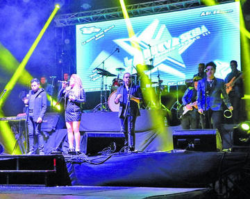 El grupo La Nueva Skina se presentó en la clausura.
