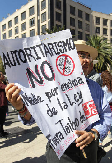 Ya protestan contra el presidente de México