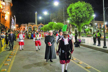 Recrean hechos de la historia potosina