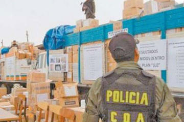Revelan red de contrabando que involucra a efectivos policiales