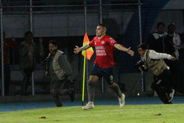 Wilster quiere cerrar el año ganando todo