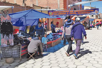 Vecinos de Villa Banzer protegerán a la feria de los viajeros.