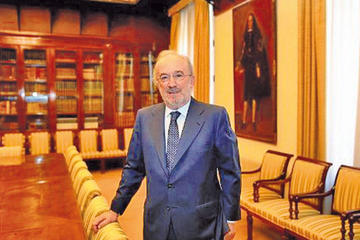 Santiago Muñoz Machado es nuevo director de RAE