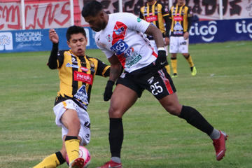 Colombiano Harold Reina es pretendido por The Strongest  