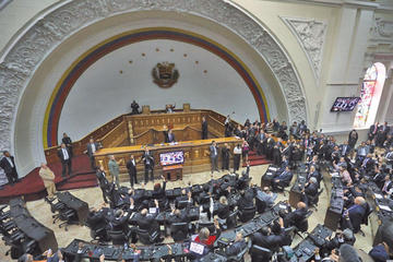 El Parlamento opositor  buscará transición del Gobierno de Venezuela