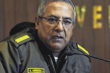 Investigan al excomandante Mendoza