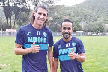 Kachuba se suma al trabajo de Aurora