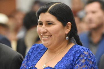 Des Productivo, Nélida Sifuentes.