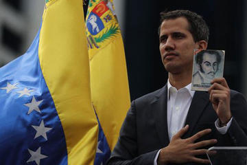 Juan Guaidó se autoproclama como presidente de Venezuela