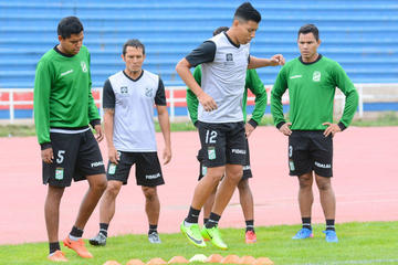 Oriente Petrolero pretende llevarse los tres puntos de la Villa Imperial