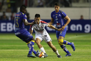 Nacional busca la remontada ante un Delfín con pie y medio en segunda fase