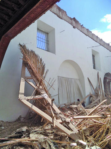 Reposición del techo de San Agustín avanza