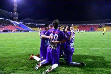Los jugadores del equipo potosino festejan el segundo gol.