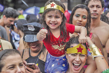 La lluvia abre el Carnaval de Río