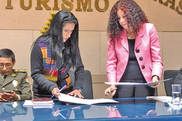 Buscan evitar violencia en Carnaval boliviano