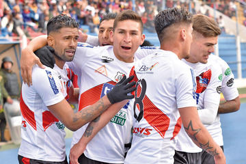 Nadie frena a Nacional Potosí que es el líder del torneo Apertura