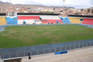 Vista general del estadio "Víctor Agustín Ugarte".