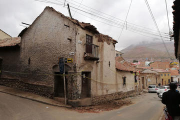 Buscan  expropiar casa de Armando Alba
